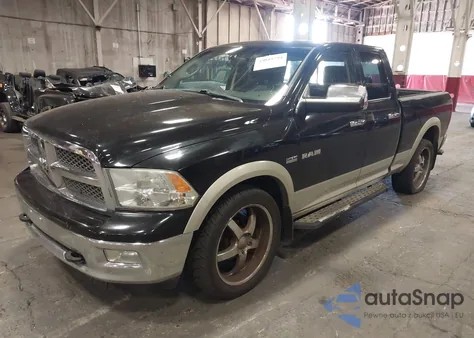 2010 Dodge Ram 1500 Laramie z USA, uszkodzony, nr VIN 1D7RV1GT5AS252157